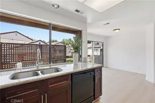 22 Mesquite Pl, Pomona, CA 91766 - Photo 17