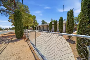 17041 Fairburn, Hesperia, CA 92345 - Photo 37