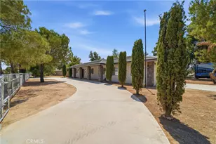 17041 Fairburn, Hesperia, CA 92345 - Photo 3