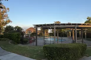 1021 W Lamark Ln, Anaheim, CA 92802 - Photo 21
