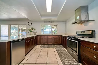 15523 Lancelot Avenue, Norwalk, CA 90650 - Photo 11
