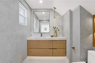 2747 E Ocean Blvd, Long Beach, CA 90803 - Photo 11