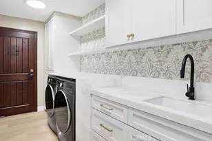 2747 E Ocean Blvd, Long Beach, CA 90803 - Photo 27