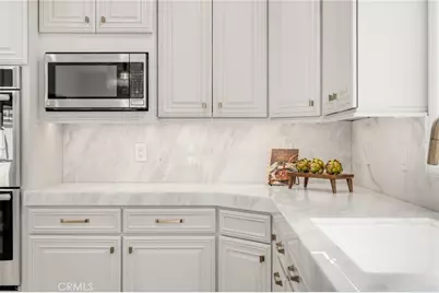 2747 E Ocean Boulevard, Long Beach, CA 90803 - Photo 23