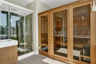 2747 E Ocean Blvd, Long Beach, CA 90803 - Photo 45