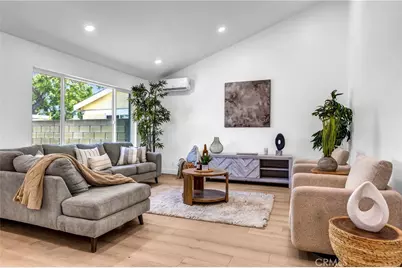 11610 Gonsalves, Cerritos, CA 90703 - Photo 5