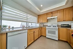 12464 Fallcreek Ln, Cerritos, CA 90703 - Photo 11