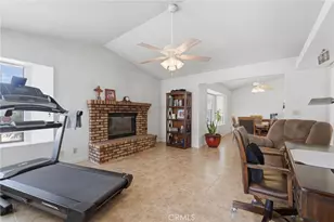 14016 Montecito, Victorville, CA 92395 - Photo 21