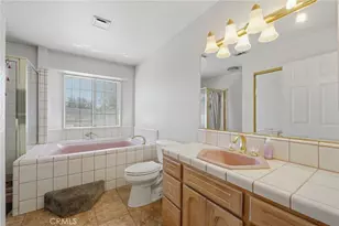 14016 Montecito, Victorville, CA 92395 - Photo 29