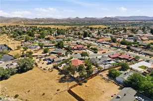 14016 Montecito, Victorville, CA 92395 - Photo 59