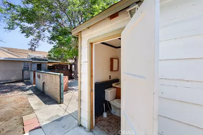 6675 Lime, Long Beach, CA 90805 - Photo 39