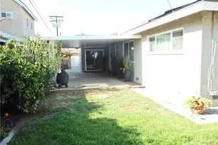8428 Los Amores St, Buena Park, CA 90620 - Photo 23