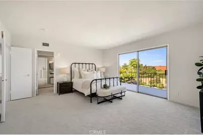 890 N Hillside Drive, Long Beach, CA 90815 - Photo 1