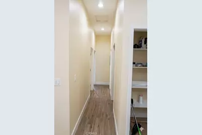 514 W 105th, Los Angeles, CA 90044 - Photo 13