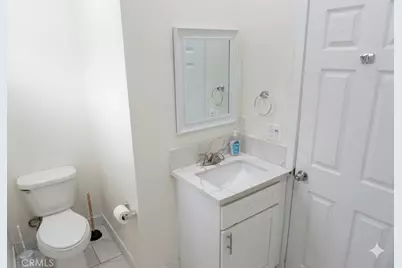 514 W 105th, Los Angeles, CA 90044 - Photo 17