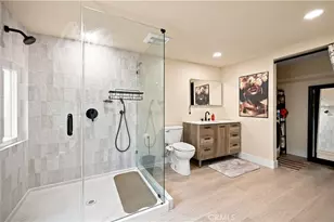 2245 Pine Ave, Long Beach, CA 90806 - Photo 11