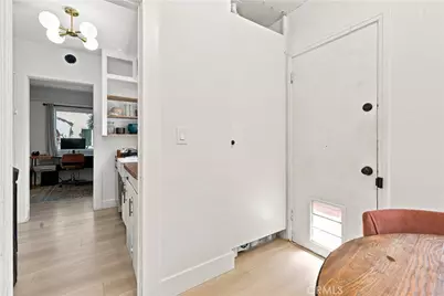 2245 Pine Avenue, Long Beach, CA 90806 - Photo 25