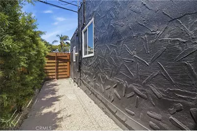 2245 Pine Avenue, Long Beach, CA 90806 - Photo 29