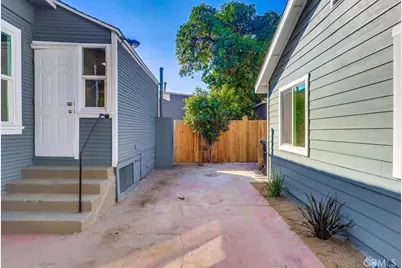 1291 E 40th, Los Angeles, CA 90011 - Photo 23