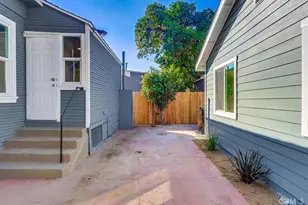 1291 E 40th, Los Angeles, CA 90011 - Photo 23