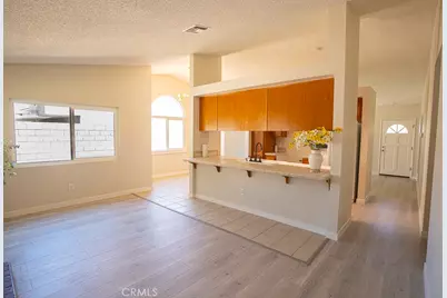 43469 Carol, Lancaster, CA 93535 - Photo 9