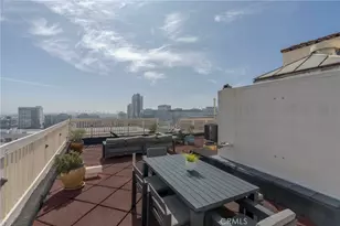 315 W 3rd, Long Beach, CA 90802 - Photo 11