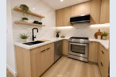 8512 Tuscany #202, Playa del Rey, CA 90293 - Photo 13