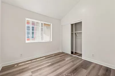 10601 S Main, Los Angeles, CA 90003 - Photo 19