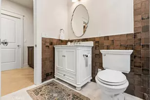 1358 S Ridgeley, Los Angeles, CA 90019 - Photo 25