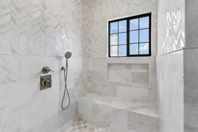 1358 S Ridgeley, Los Angeles, CA 90019 - Photo 35