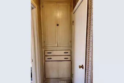 6812 S Van Ness, Los Angeles, CA 90047 - Photo 17