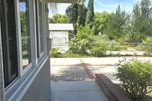 17500 Arminta, Northridge, CA 91325 - Photo 3