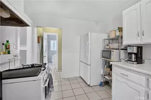 130 W 87th, Los Angeles, CA 90003 - Photo 17