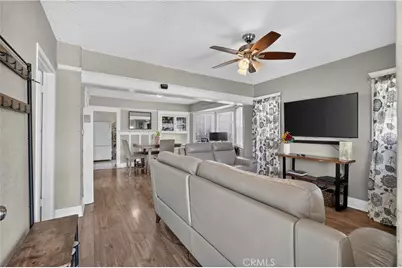 130 W 87th, Los Angeles, CA 90003 - Photo 7