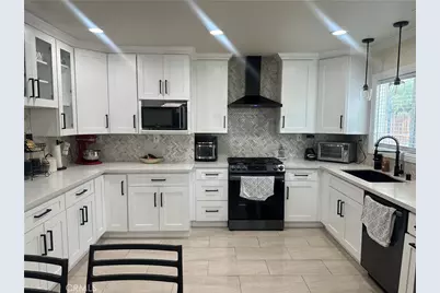 940 Park Avenue, Perris, CA 92570 - Photo 3