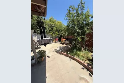 1057 W Carter Street, Rialto, CA 92376 - Photo 19