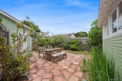 2639 S Denison Avenue, San Pedro, CA 90731 - Photo 29