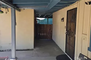 7006 Elm, San Bernardino, CA 92404 - Photo 11
