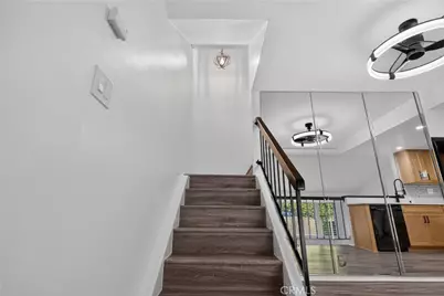 648 Coronado, Long Beach, CA 90814 - Photo 9