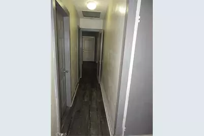 1438 W 95th Street, Los Angeles, CA 90047 - Photo 13