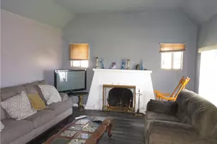 1438 W 95th St, Los Angeles, CA 90047 - Photo 9