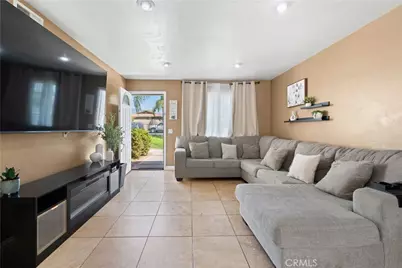 16289 Ramona, Fontana, CA 92336 - Photo 3