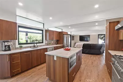 5651 Burlingame Avenue, Buena Park, CA 90621 - Photo 13