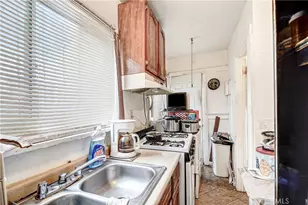 2914 W 59th, Los Angeles, CA 90043 - Photo 17