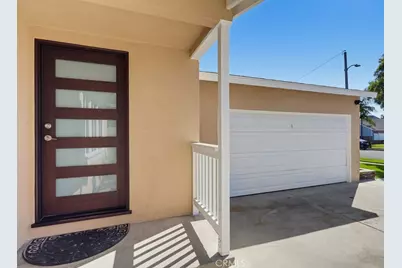 5234 Knoxville, Lakewood, CA 90713 - Photo 5