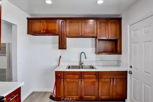 1877 S Cloverdale, Los Angeles, CA 90019 - Photo 13