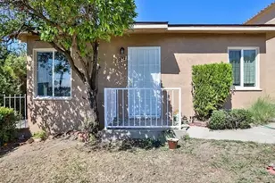 1877 S Cloverdale, Los Angeles, CA 90019 - Photo 3