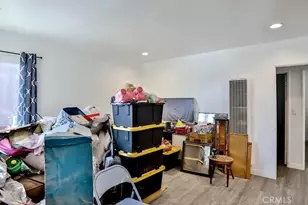 1877 S Cloverdale, Los Angeles, CA 90019 - Photo 31