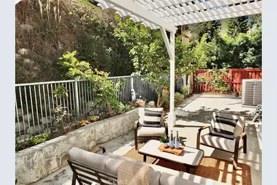 2471 Amelia Court, Signal Hill, CA 90755 - Photo 17
