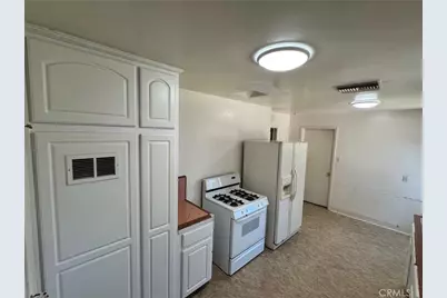 517 Lemon, Redlands, CA 92374 - Photo 5